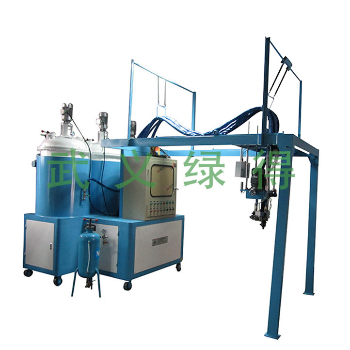 LD-786聚氨酯鞋底成型機(jī)